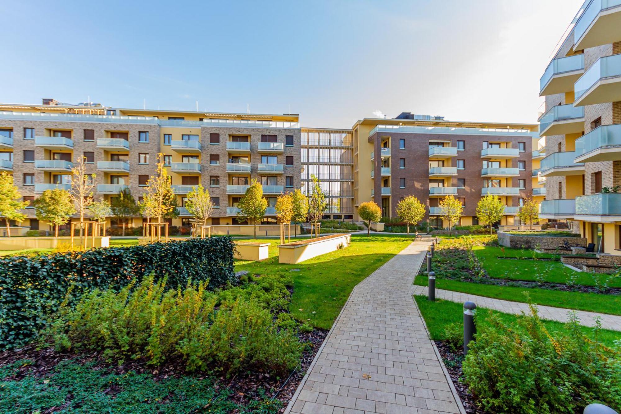 Luxury Cordia Apartment With Free Parking Budapest Exterior photo